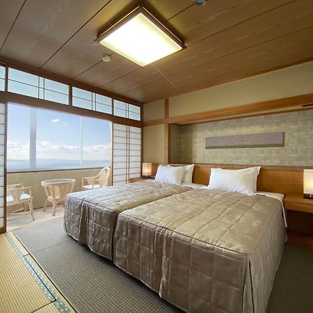 Gamagori Onsenkyo Mikawa Bay Hills Hotel Nishio Exterior foto